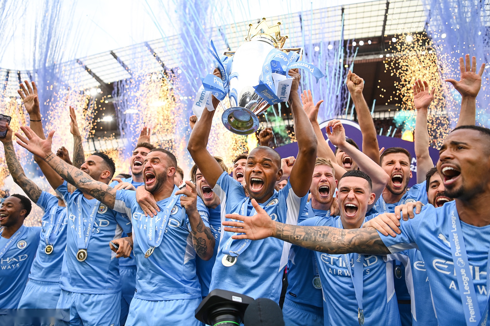 战略调整 战略调整